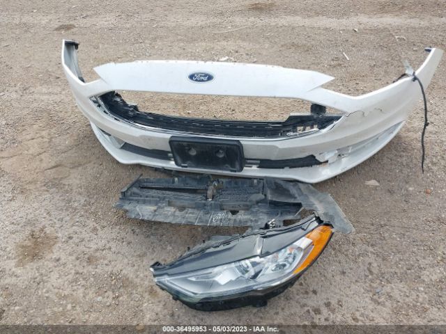 3FA6P0HD1JR203628 Ford FUSION SE