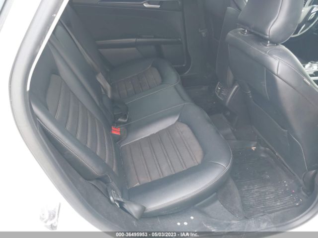 3FA6P0HD1JR203628 Ford FUSION SE