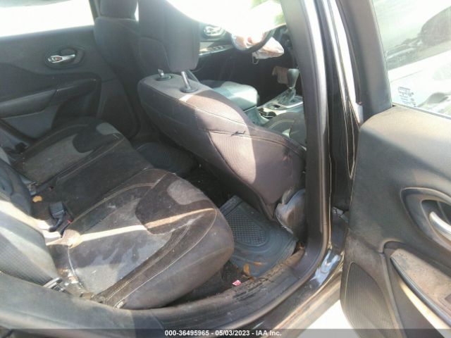 1C4PJLCB1EW157681 Jeep Cherokee Latitude
