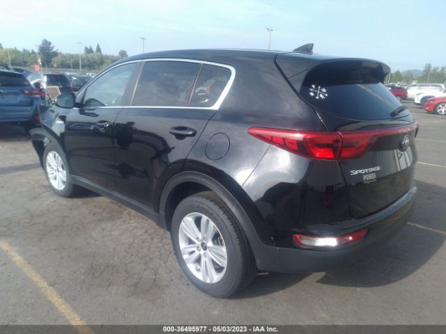 KNDPMCAC9J7378694 KIA Sportage Lx