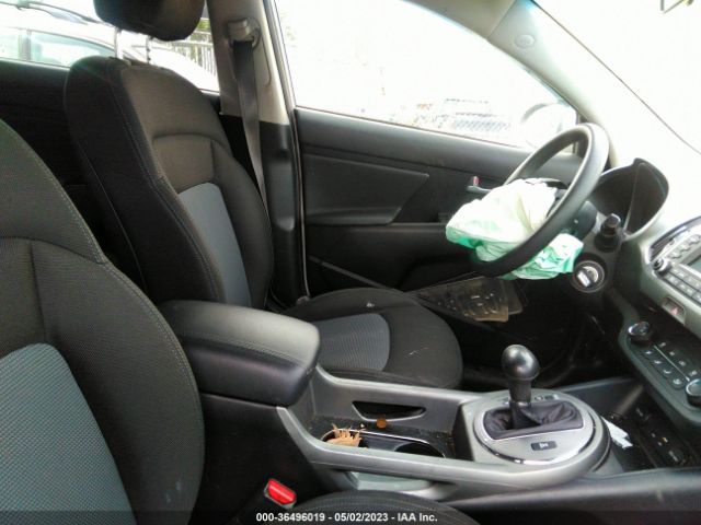 KNDPBCAC9F7783211 KIA Sportage Lx