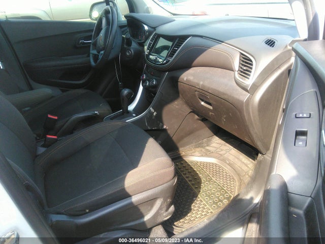 Chevrolet TRAX LS 2018 KL7CJKSB3JB631364 Image 7
