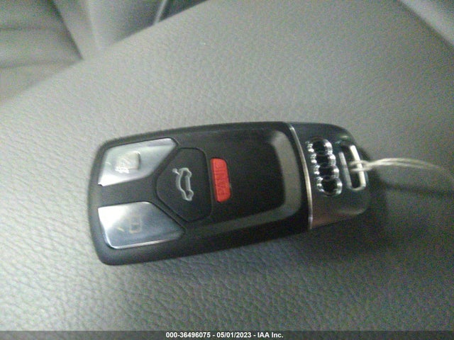 WAUENAF4XHN017164 Audi A4 Premium Plus