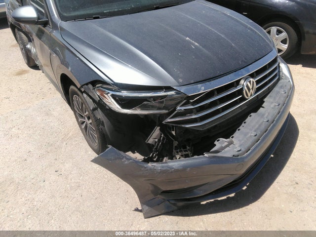 3VWE57BU3KM249387 Volkswagen JETTA SEL