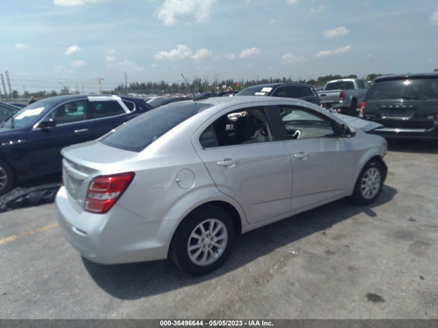 Chevrolet SONIC LT 2020 1G1JD5SB3L4142949 Image 4