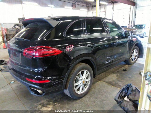 WP1AA2A25HKA89320 Porsche Cayenne