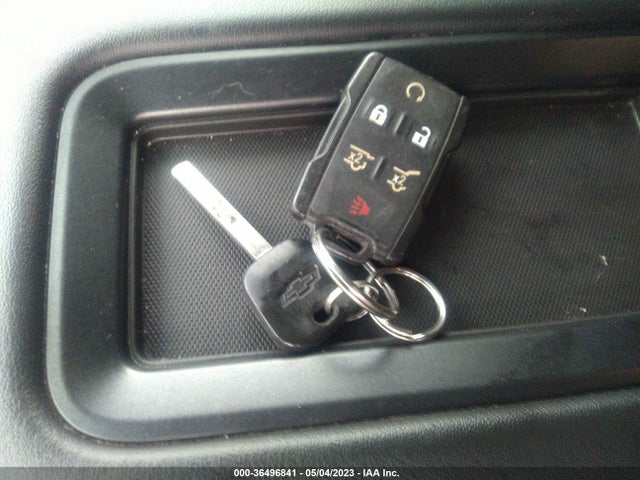 Chevrolet Suburban Lt 2018 1GNSKHKC9JR167020 Image 3