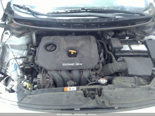 3KPFK4A7XHE092731 KIA FORTE LX