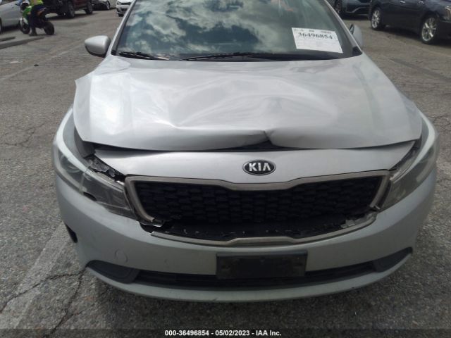 3KPFK4A7XHE092731 KIA FORTE LX