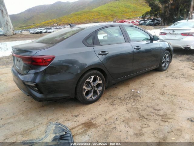 3KPF24AD5LE176177 KIA Forte Lxs