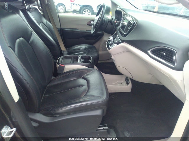 2C4RC1BG5JR277085 Chrysler Pacifica Touring L