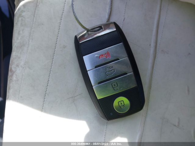 KNDCC3LC8H5065351 KIA Niro Touring Launch Edition
