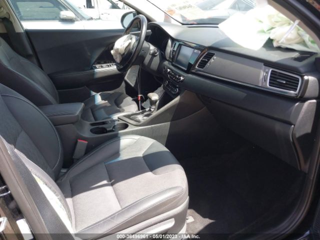 KNDCC3LC8H5065351 KIA Niro Touring Launch Edition