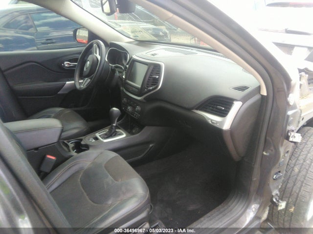 2018 JEEP CHEROKEE LATITUDE PLUS VIN: 1C4PJLLB7JD519521