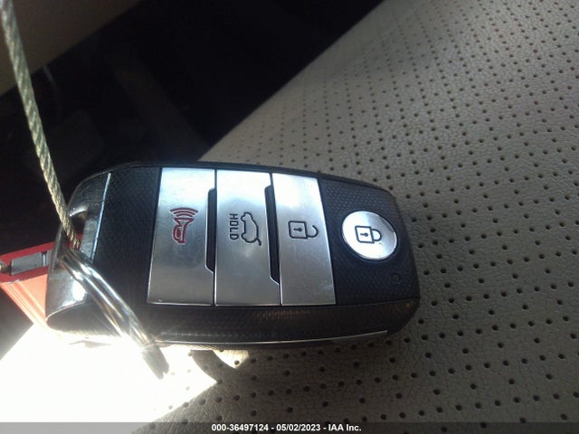 KIA SORENTO LX 2017 5XYPGDA31HG277532 Image 3