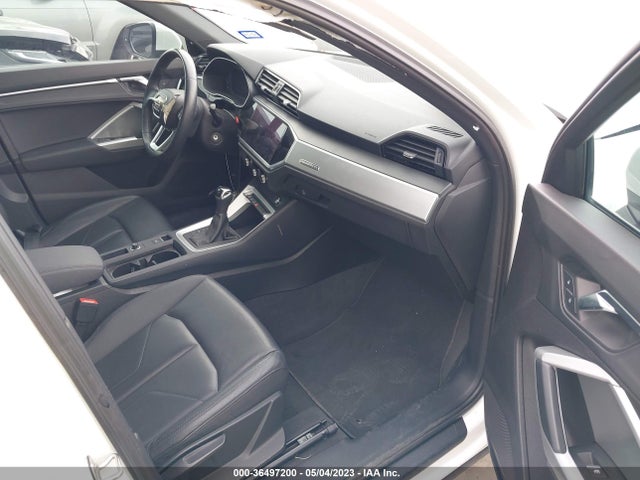 WA1AECF37K1075309 Audi Q3 PREMIUM