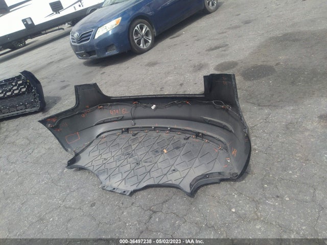 Tesla Model 3 Range Battery 2018 5YJ3E1EA1JF005832 Image 4