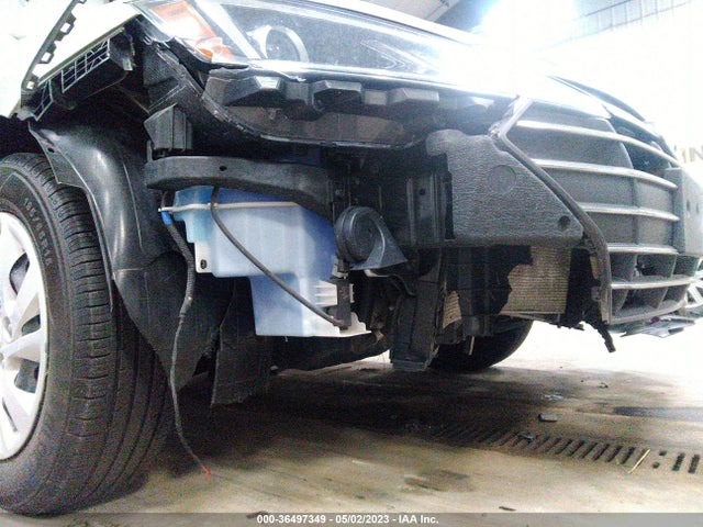 Hyundai ELANTRA SE 2019 5NPD74LF0KH482656 Image 4