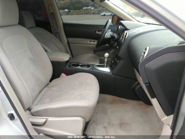 JN8AS5MT8EW603965 Nissan Rogue Select S