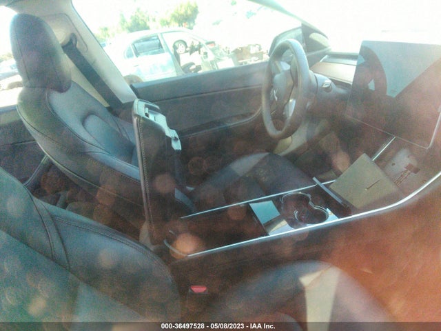 5YJYGDEFXLF044046 Tesla Model Y Long Range/performance