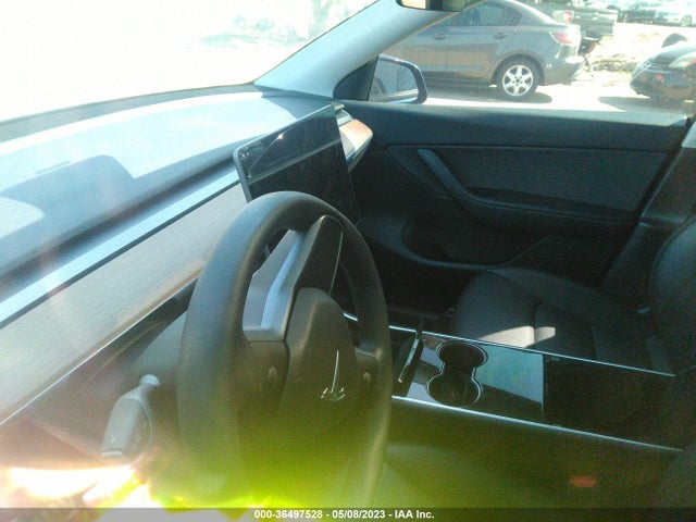 5YJYGDEFXLF044046 Tesla Model Y Long Range/performance