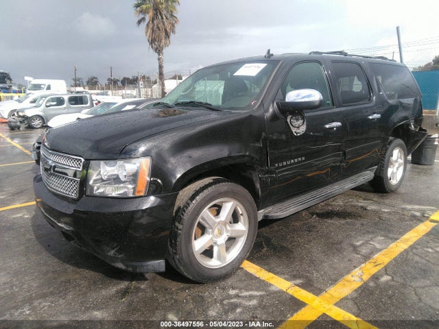 Chevrolet Suburban Lt 2014 1GNSKJE75ER182528 Image 2