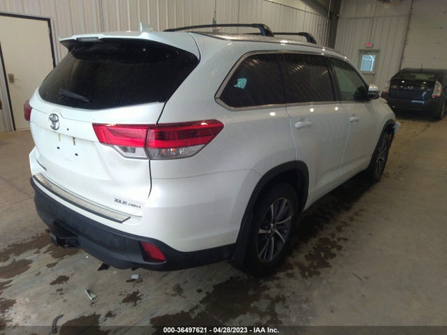 Toyota Highlander Se/xle 2018 5TDJZRFH3JS543983 Image 4