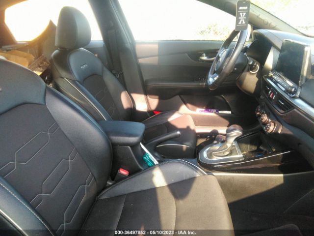 3KPF34AD7LE160818 KIA Forte Gt-line