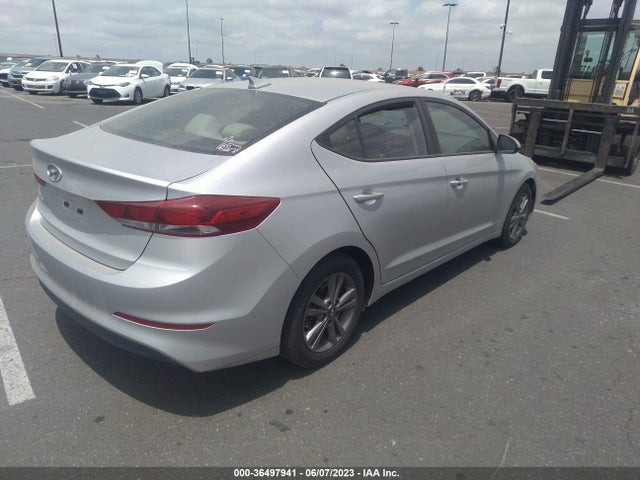 Hyundai Elantra Value Edition 2018 5NPD84LF0JH326922 Image 5