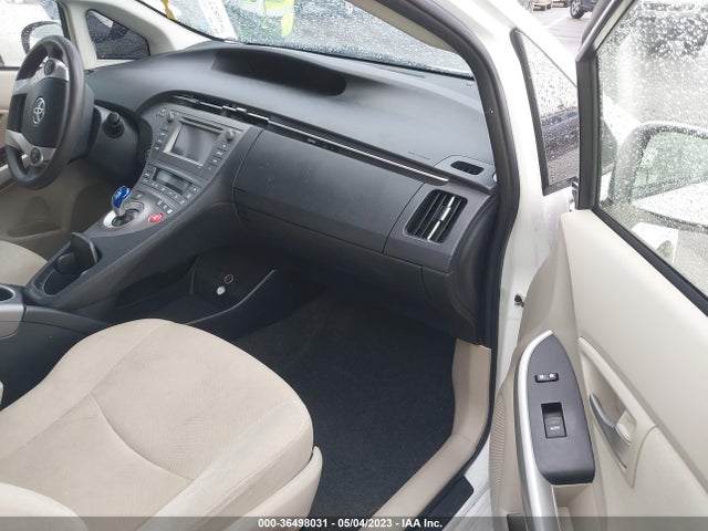 Toyota Prius Four/five/three/one/two 2014 JTDKN3DU6E1774649 Image 6