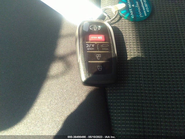 2023 Toyota RAV4, VIN: JTMAB3FV0PD116532
