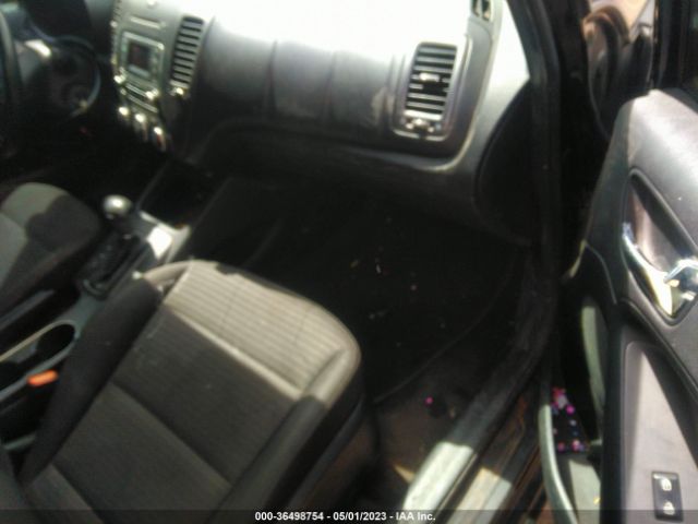 KNAFX4A68F5385400 KIA FORTE LX