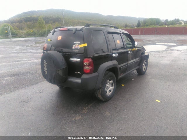 2006 JEEP LIBERTY SPORT VIN: 1J4GL48K86W198667