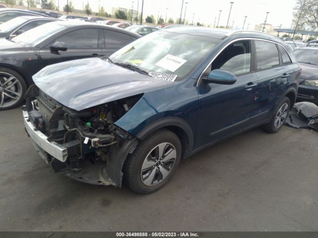 KNDCB3LC8H5103034 KIA NIRO LX