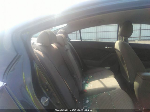 KNAFX4A66G5462637 KIA FORTE LX