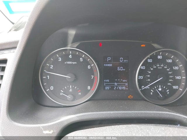 Hyundai ELANTRA SE 2017 5NPD74LFXHH126790 Image 8