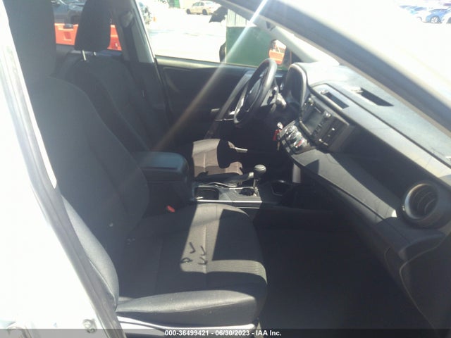 Toyota RAV4 LE 2017 JTMBFREV6HJ130824 Image 12