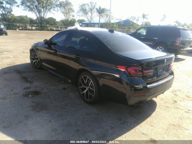 BMW 5 Series 530e 2023 WBA13AG09PCM22636 Image 3
