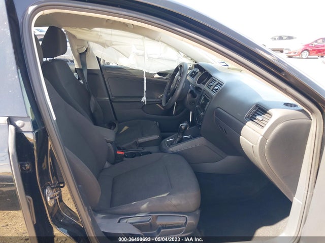 3VW2K7AJ7FM353213 Volkswagen Jetta Sedan 2.0l S W/technology