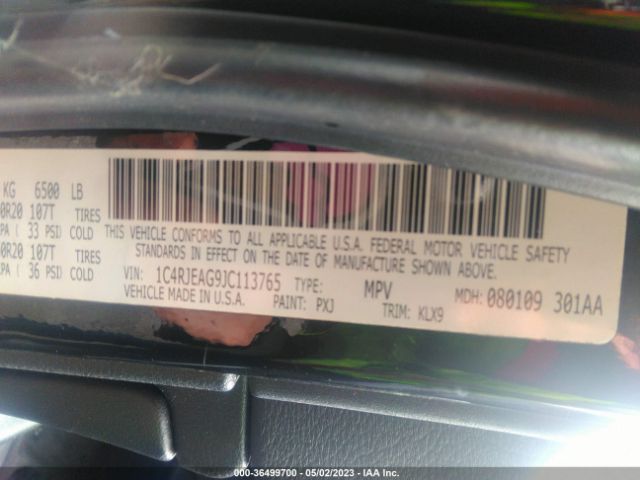 1C4RJEAG9JC113765 Jeep Grand Cherokee Altitude