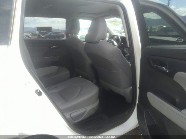 Toyota Highlander Xle 2021 5TDGZRBH8MS100829 Image 10