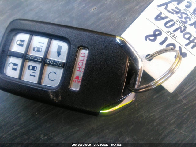 Honda Odyssey Elite 2018 5FNRL6H91JB007546 Image 3
