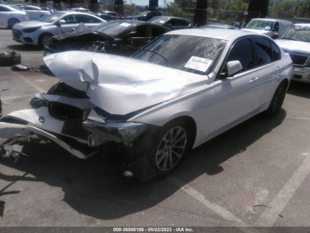 WBA8E1G54GNU10905 BMW 3 Series 320i