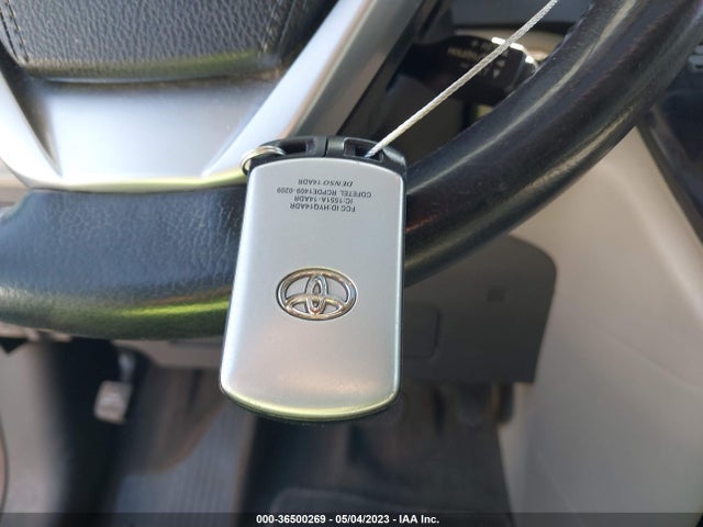 Toyota Sienna Xle Auto Access 2018 5TDYZ3DC7JS963085 Image 3