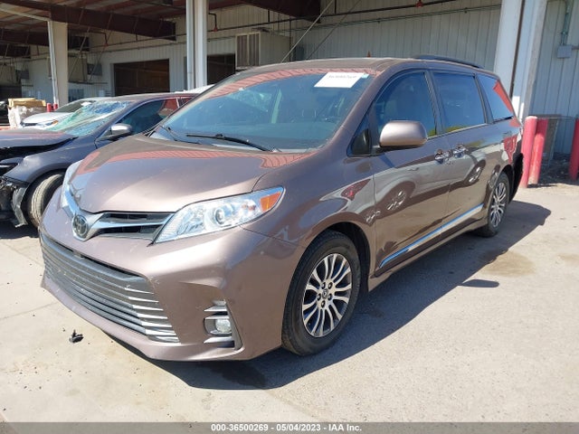 Toyota Sienna Xle Auto Access 2018 5TDYZ3DC7JS963085 Image 2