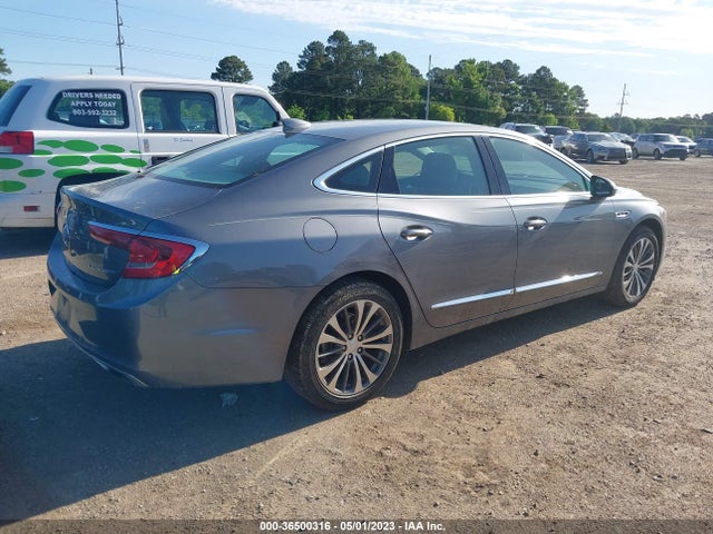 1G4ZP5SS8JU138700 Buick Lacrosse Essence