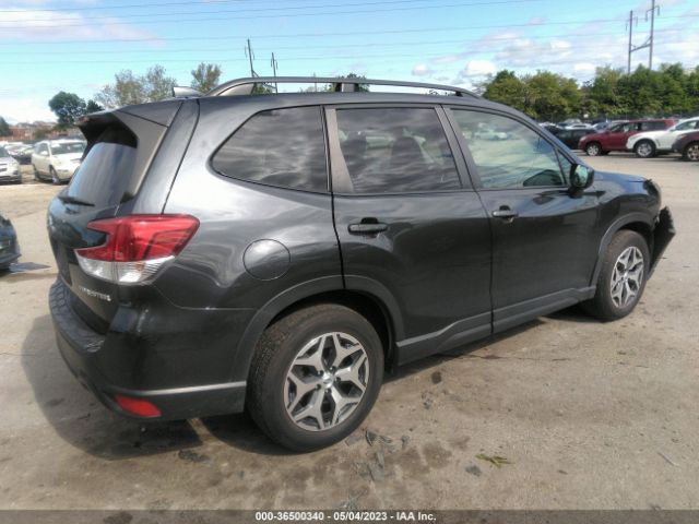 JF2SKAGC9KH553924 Subaru Forester Premium