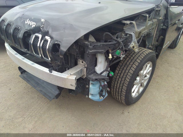 1C4PJMCB4FW744089 Jeep Cherokee Latitude