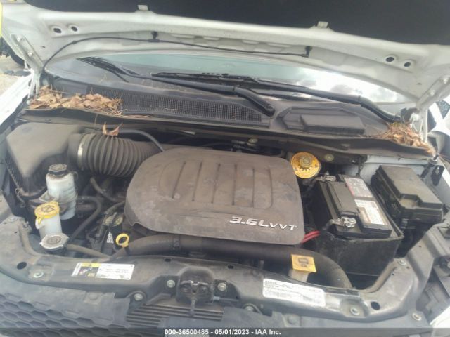 2C4RDGCG1JR208411 Dodge Grand Caravan Sxt