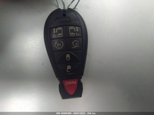 2C4RDGCG1JR208411 Dodge Grand Caravan Sxt